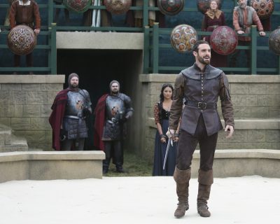 GALAVANT - "Death After Brunch" - Thinking about being in a relationship, Isabella wants Galavant to try to impress her parents with attentive small talk, but he's confident that breaking everyone out of prison will impress them and save them from certain death. Galavant gets his opportunity for a hero moment when King Richard challenges his brother to a duel and needs a champion to fight for him, on "Galavant," airing SUNDAY, JANUARY 25 (8:00-8:30 p.m., ET) on the ABC Television Network. (ABC/Nick Ray) KAREN DAVID, JOSHUA SASSE