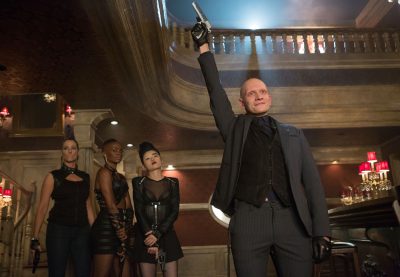 GOTHAM: Victor Zsasz (guest star Anthony Carrigan, R) pays a visit to Fish Mooney's night-club in the "Welcome Back, Jim Gordon" episode of GOTHAM airing Monday, Jan. 26 (8:00-9:00 PM ET/PT) on FOX. ©2015 Fox Broadcasting Co. Cr: Jessica Miglio/FOX