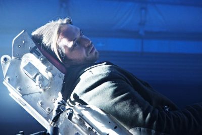 12 MONKEYS -- "Pilot" Episode 101 -- Pictured: Aaron Stanford as Cole -- (Photo by: Alicia Gbur/Syfy)