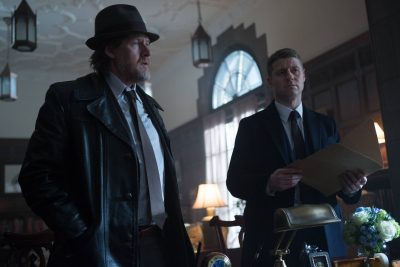 GOTHAM: Detective James Gordon (Ben McKenzie, R) and Harvey Bullock (Donal Logue, L) set out to stop a biology teacher who has been harvesting the glands of his murder victims in the "The Scarecrow" episode of GOTHAM airing Monday, Feb. 9 (8:00-9:00 PM ET/PT) on FOX. ©2015 Fox Broadcasting Co. Cr: Jessica Miglio/FOX