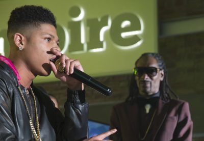 EMPIRE: Hakeem (Bryshere Gray, L) performs in the special two-hour “Die But Once/Who I Am” Season Finale episode of EMPIRE airing Wednesday, March 18 (8:00-10:00 PM ET/PT) on FOX. Also pictured: Snoop. CR: Chuck Hodes/FOX