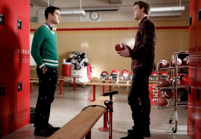 GLEE: L-R: Blaine (Darren Criss) and Sam (Chord Overstreet) chat in the special two-hour "2009/Dreams Come True" Series Finale episode of GLEE airing Friday, March 20 (8:00-10:00 PM ET/PT) on FOX. ©2015 Fox Broadcasting Co. CR: Tyler Golden/FOX