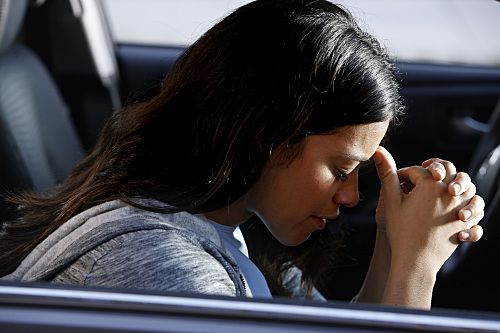 VIDEO/PHOTOS: Preview Tonight's 'Jane The Virgin' Season 2 Premiere "Chapter Twenty-Three"
