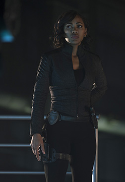 MINORITY REPORT: Meagan Good in the all-new “Everybody Runs” season finale episode of MINORITY REPORT airing Monday, Nov. 30 (9:00-10:00 PM ET/PT) on FOX. Cr: Katie Yu / FOX. © 2015 FOX Broadcasting.