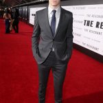 PHOTOS: Leonardo DiCaprio & 'The Revenant' Cast Attend World Premiere