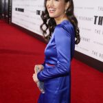 PHOTOS: Leonardo DiCaprio & 'The Revenant' Cast Attend World Premiere