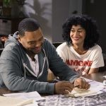 Preview 'blackish' Season 2, Episode 13 "Keeping Up with the Johnsons"