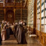 RECAP: 'Outlander' Season 2, Episode 4 "La Dame Blanche"