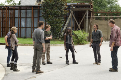 PREVIEW: 'The Walking Dead' Season Seven, Episode Nine "Rock in the Road"