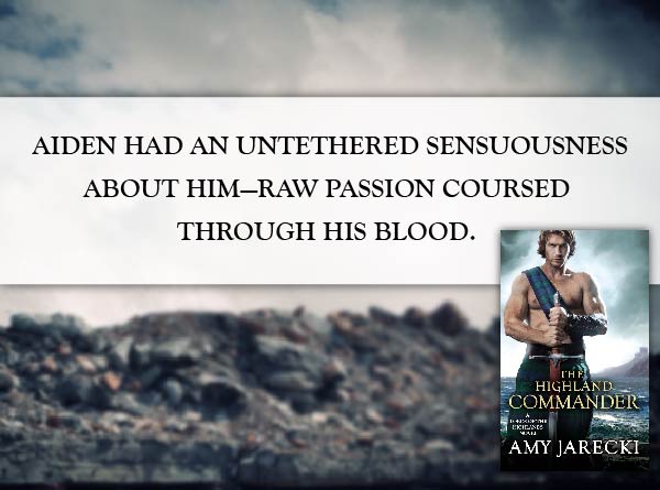 SPOTLIGHT/GIVEAWAY: 'The Highland Commander' by Amy Jarecki